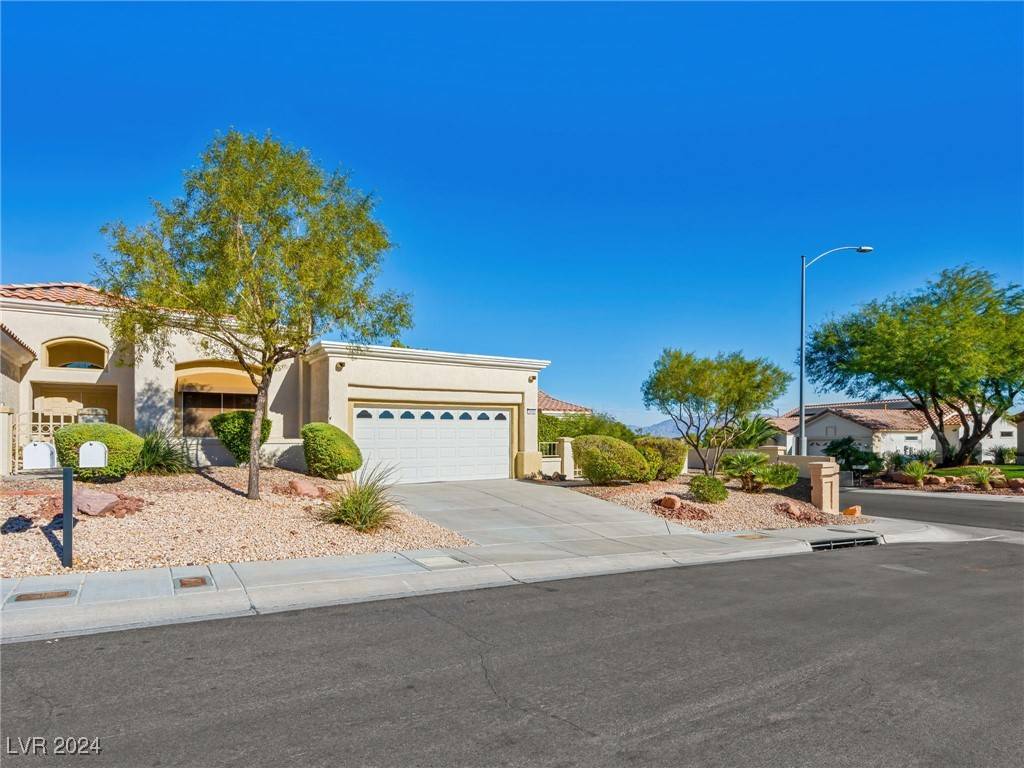 Las Vegas, NV 89134,2865 Breakers Creek DR