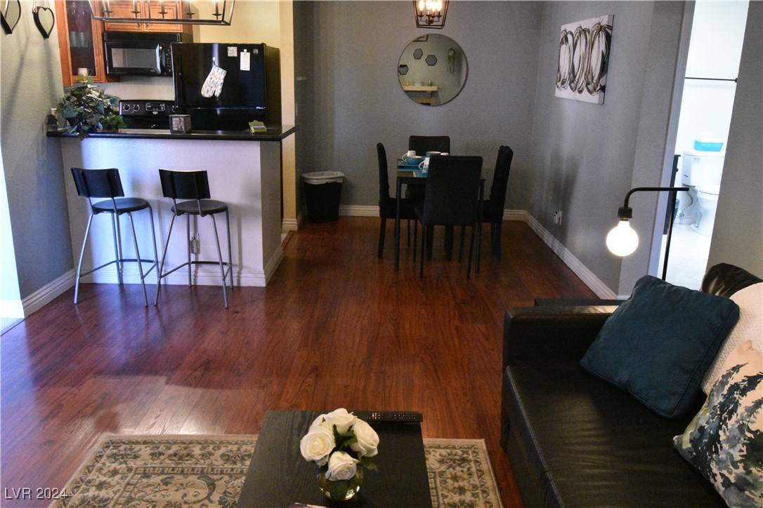 Las Vegas, NV 89121,4050 Pacific Harbors DR #228