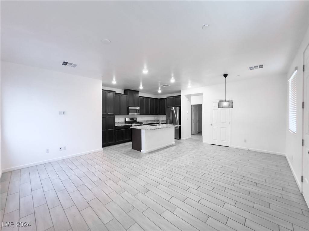 Henderson, NV 89002,965 Nevada State DR #20101