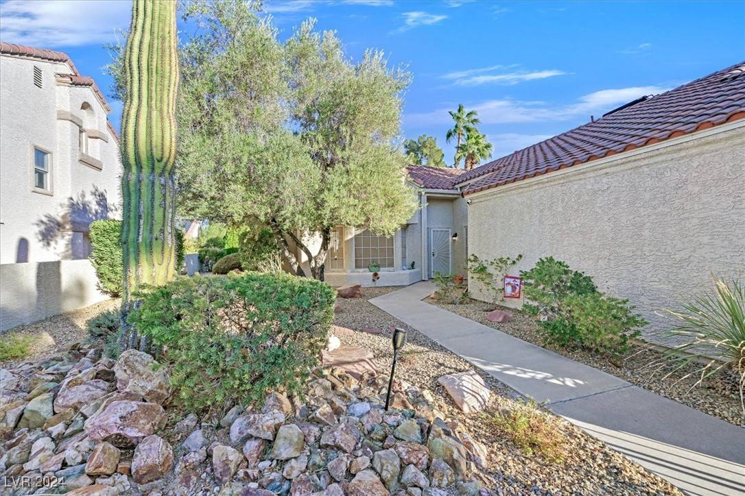 Henderson, NV 89014,548 Heswall CT