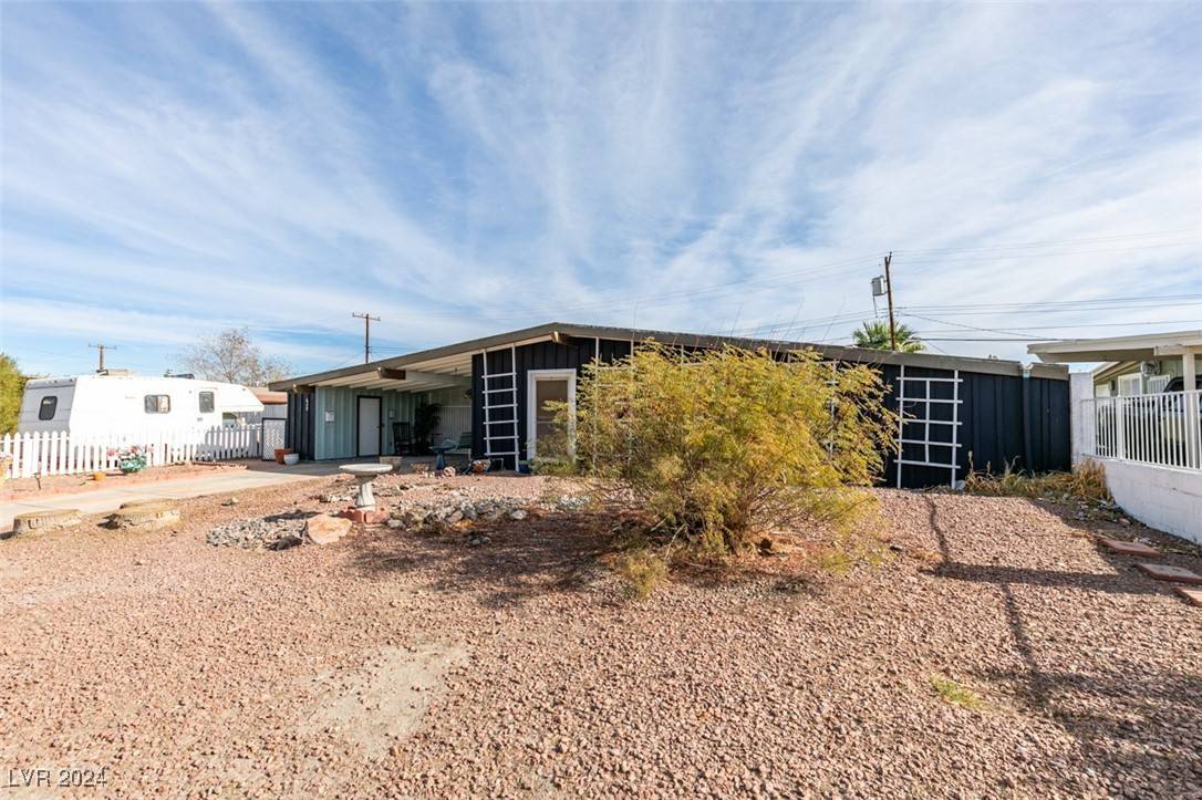 Las Vegas, NV 89101,620 N 16th ST
