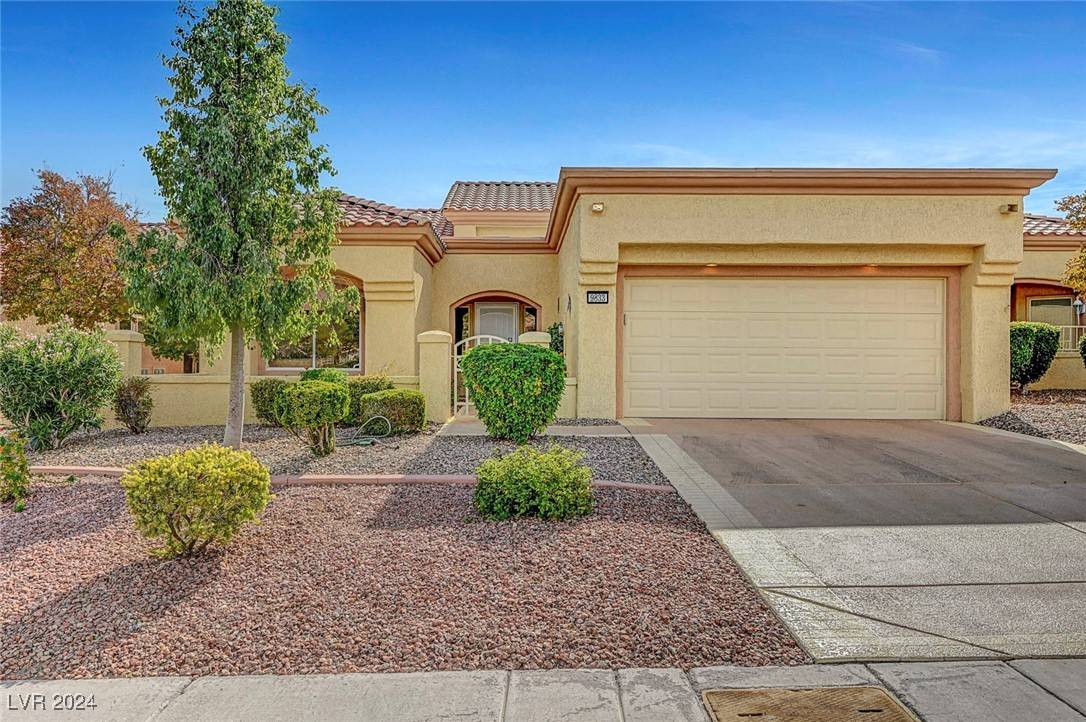 Las Vegas, NV 89134,9833 Villa Ridge DR