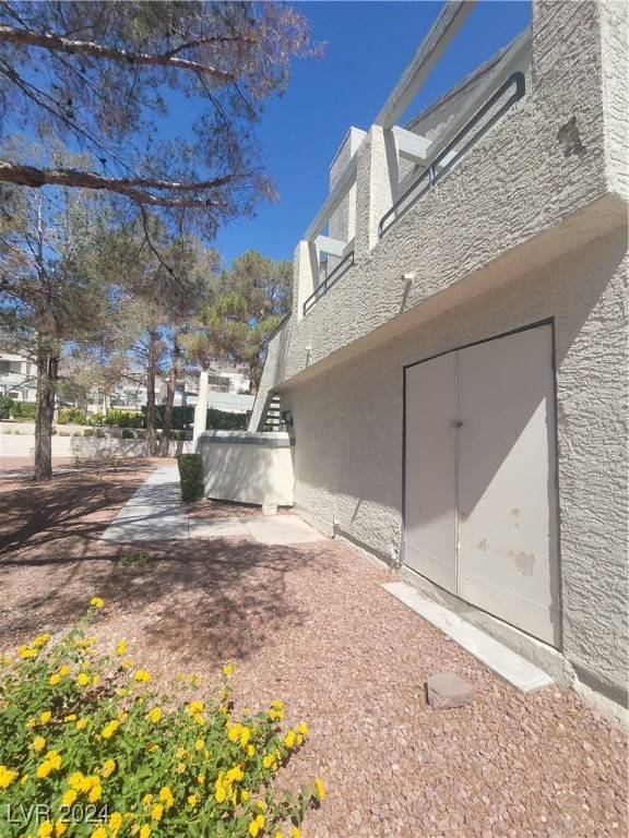 Las Vegas, NV 89117,2761 Lodestone DR #63