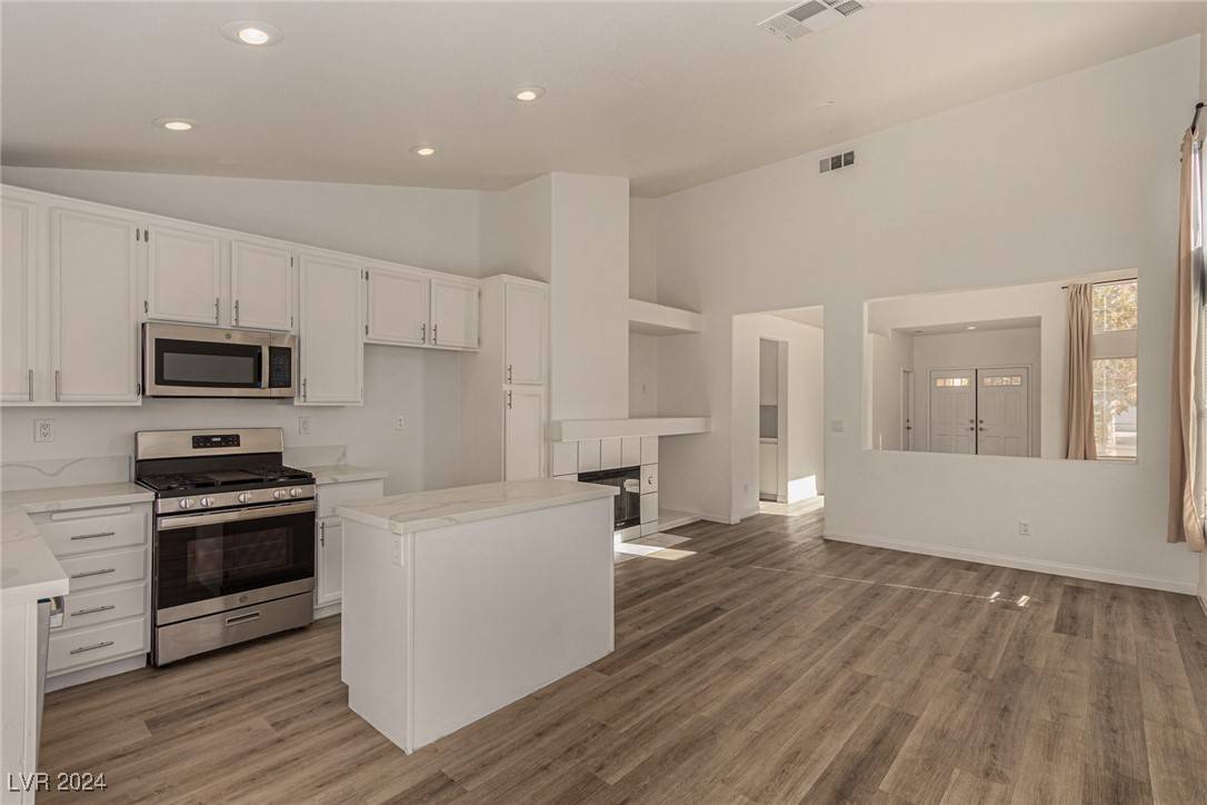 North Las Vegas, NV 89031,5855 Rose Sage ST