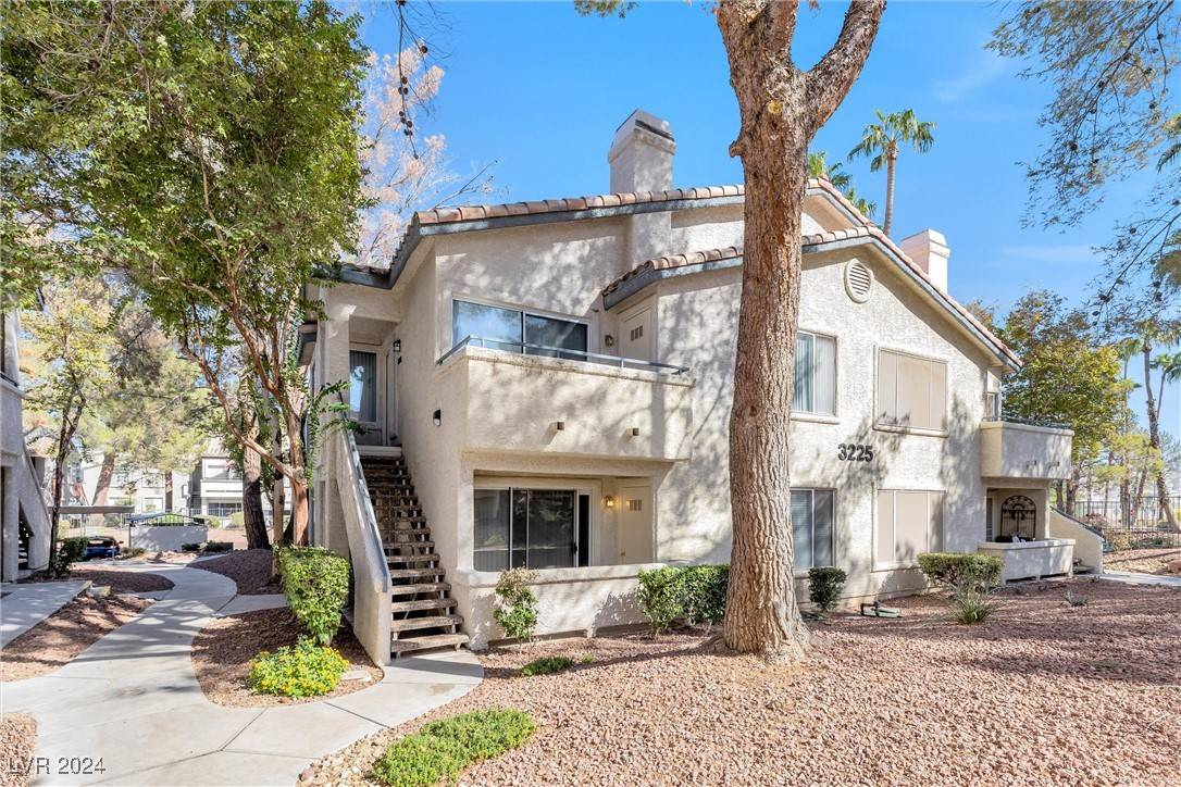Las Vegas, NV 89120,3225 Casey DR #202