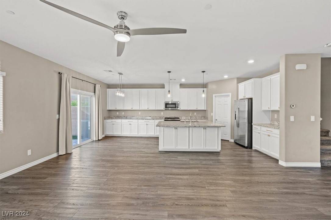 North Las Vegas, NV 89084,7051 Denio Island ST