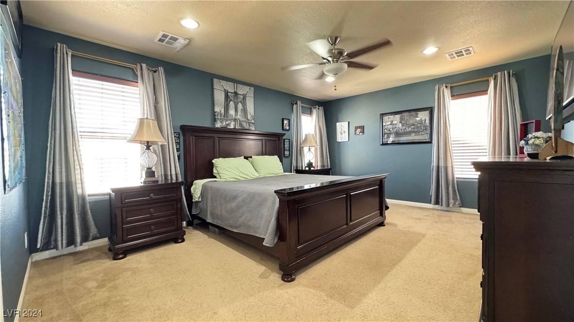 North Las Vegas, NV 89031,6024 Sierra Lakes ST