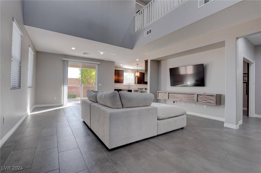 Las Vegas, NV 89166,10379 Northern Hills AVE