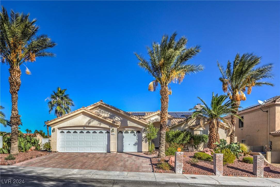 Las Vegas, NV 89149,8212 Green Clover AVE