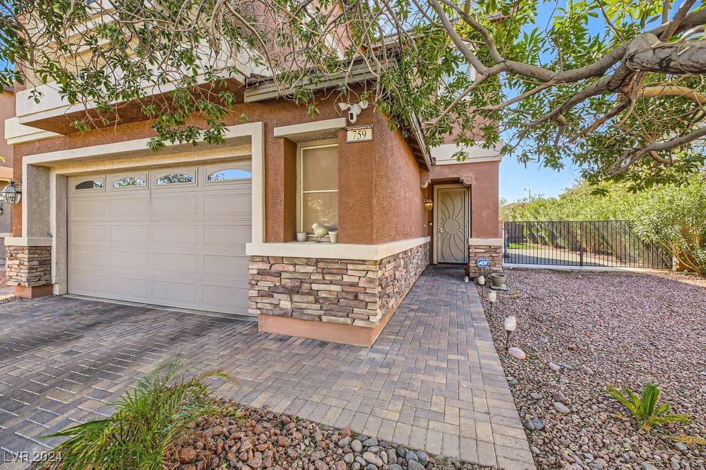 Henderson, NV 89011,759 Crimson Peak PL