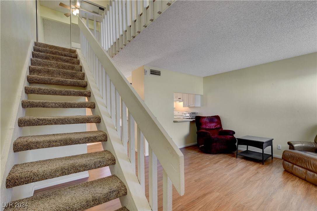 Las Vegas, NV 89121,4770 Topaz ST #84