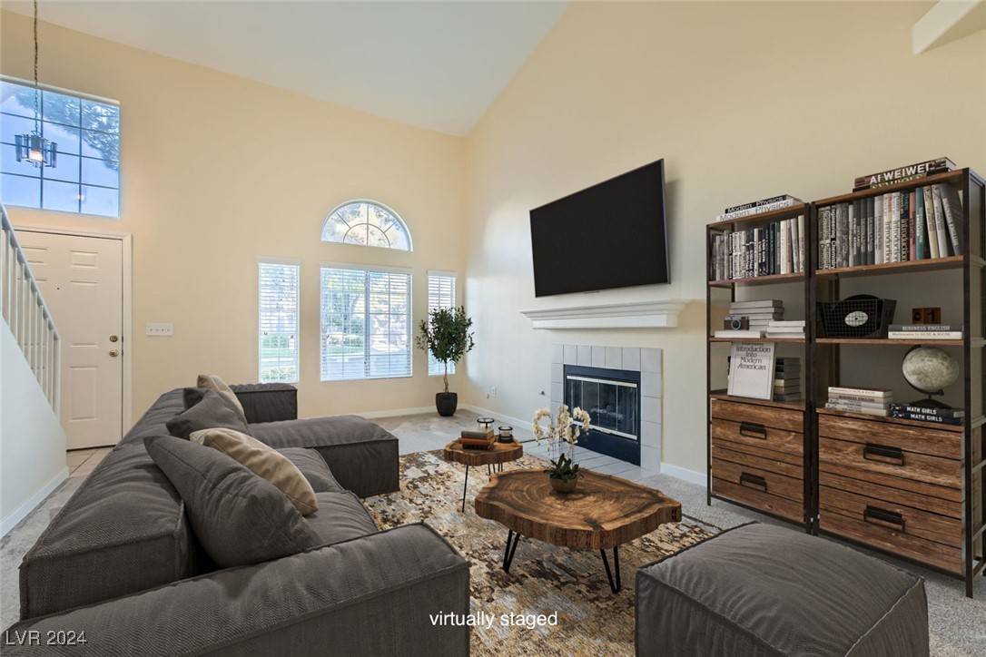 Henderson, NV 89052,511 Escoto PL