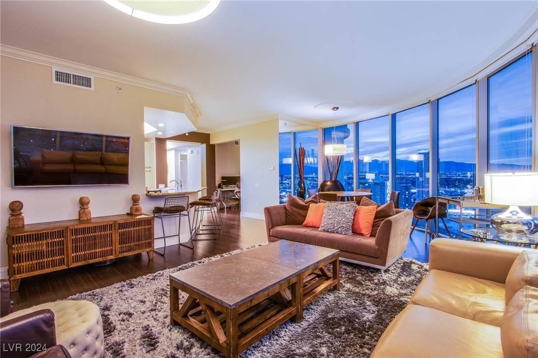 Las Vegas, NV 89109,322 Karen AVE #2807