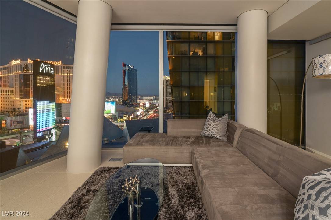 Las Vegas, NV 89158,3726 S Las Vegas BLVD #1212