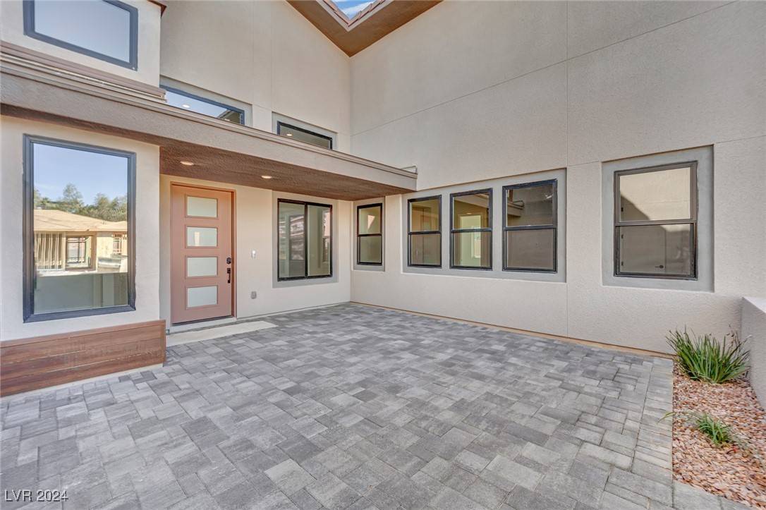 Las Vegas, NV 89135,10745 Horizon Ledge AVE
