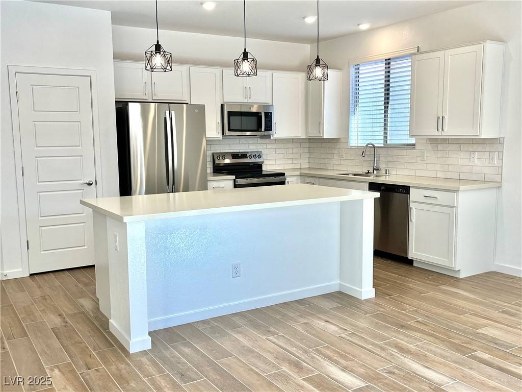 Pahrump, NV 89061,5921 Via Lido CT