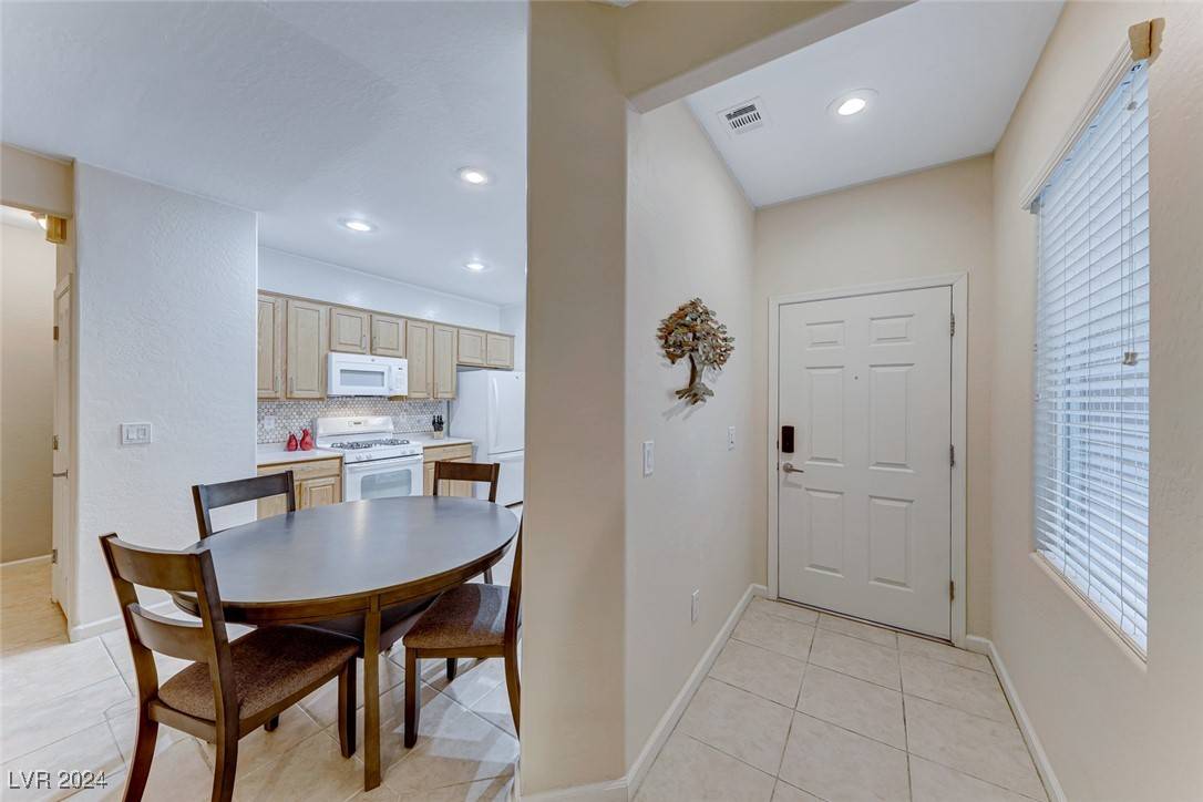 Henderson, NV 89044,2535 Evening Twilight AVE