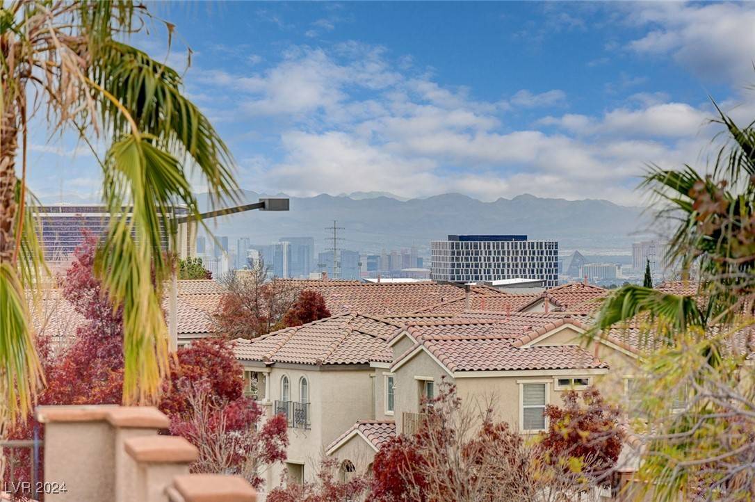Las Vegas, NV 89138,897 Las Palomas DR