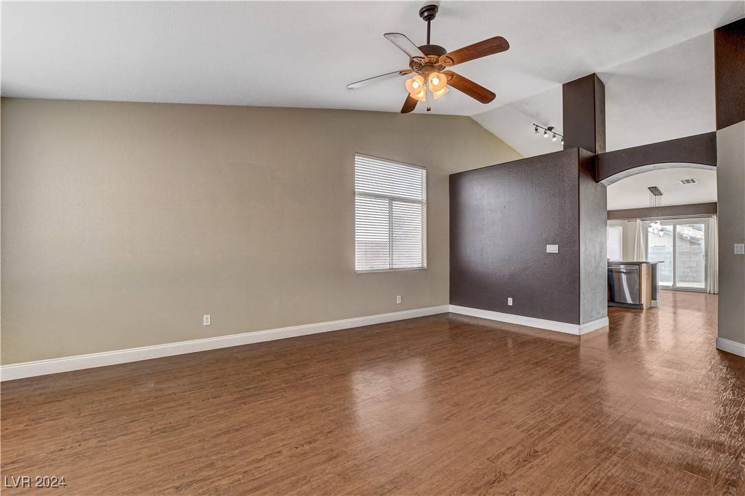 Las Vegas, NV 89130,5217 Yellow Dawn CT