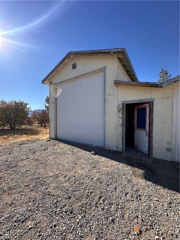 Pahrump, NV 89048,1181 Carson ST