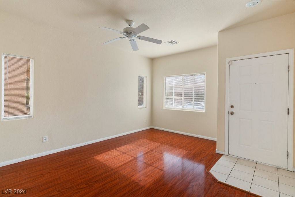 Las Vegas, NV 89139,6122 Walker Valley CT