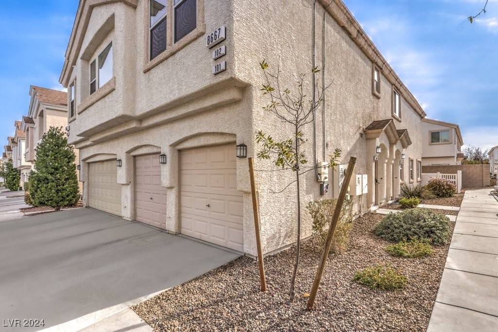 Las Vegas, NV 89178,8667 Roping Rodeo AVE #101