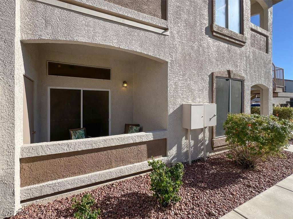 Henderson, NV 89052,2305 W Horizon Ridge Pkwy #2712
