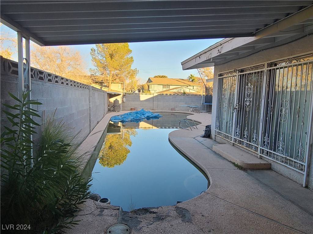 Las Vegas, NV 89119,1552 Dorothy AVE