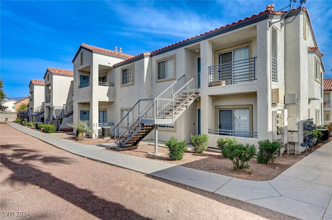 Las Vegas, NV 89130,3318 N Decatur BLVD #1170