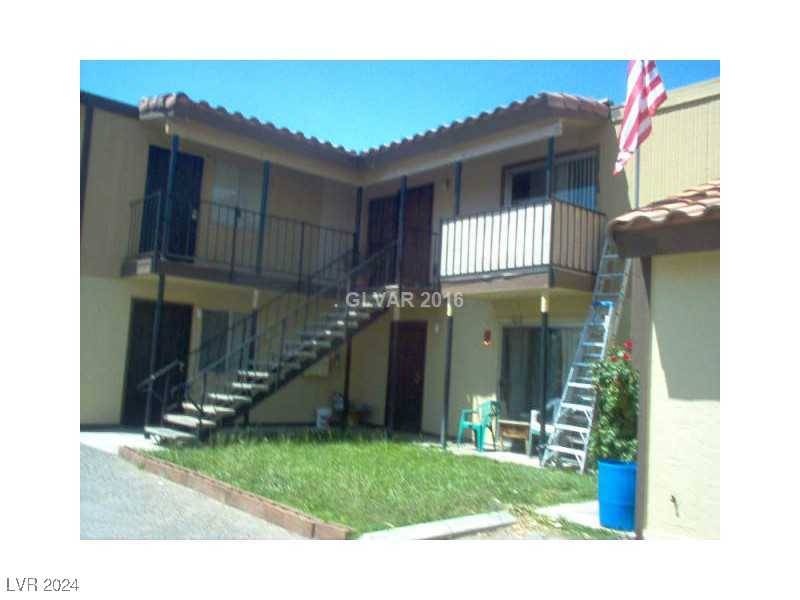 Las Vegas, NV 89103,4820 W Twain AVE