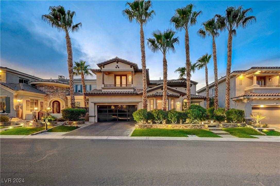 Las Vegas, NV 89135,1987 Orchard Mist ST