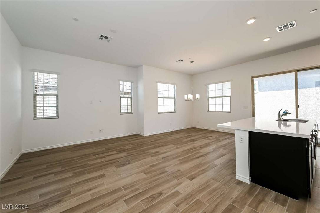 Henderson, NV 89011,743 Armstrong Hills ST