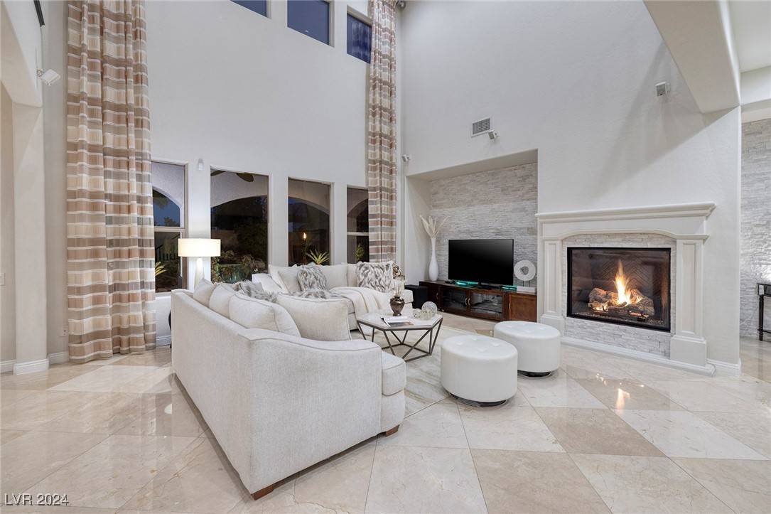 Henderson, NV 89044,2781 Josephine DR