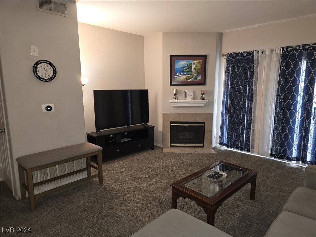Las Vegas, NV 89130,3318 N Decatur BLVD #1013
