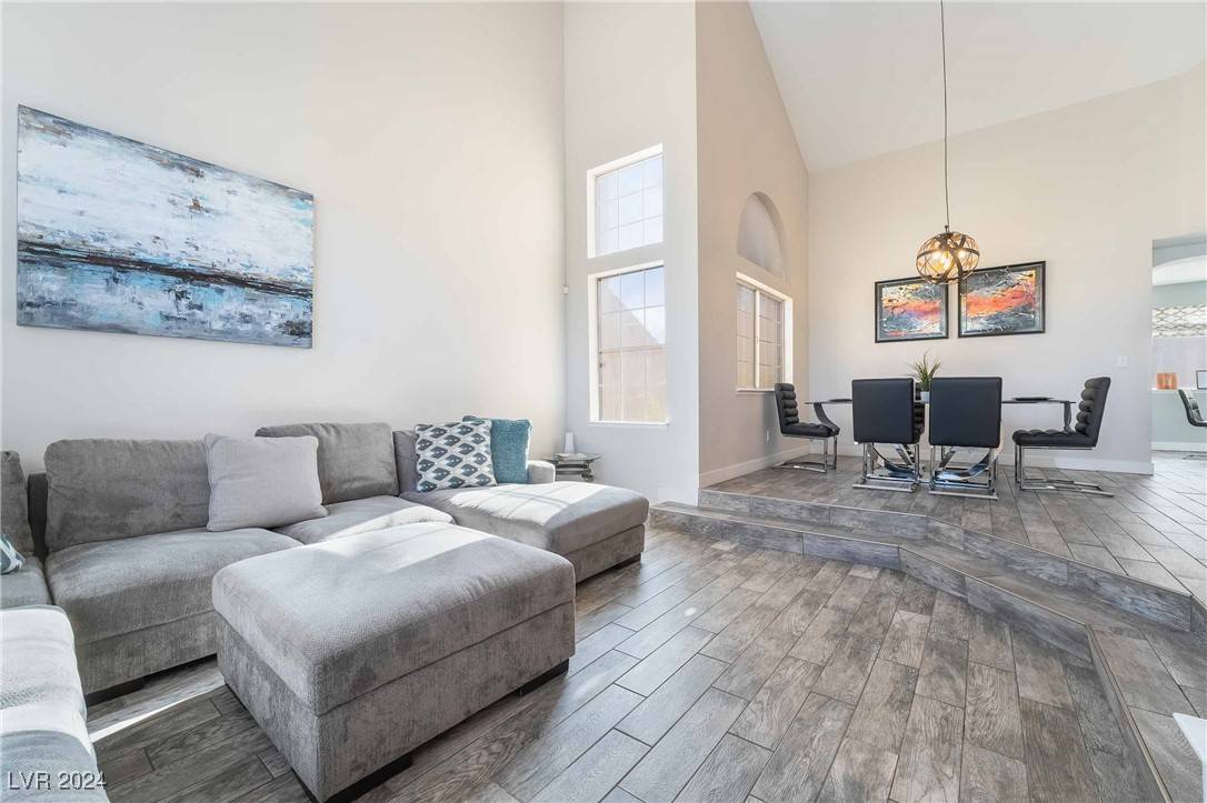 Las Vegas, NV 89117,9717 TERRACE GREEN AVE