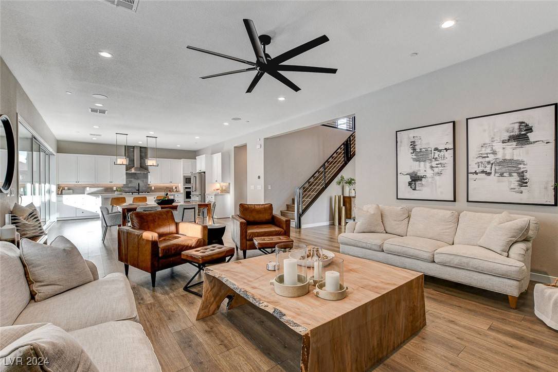 Las Vegas, NV 89166,8967 Rolling Pietra ST