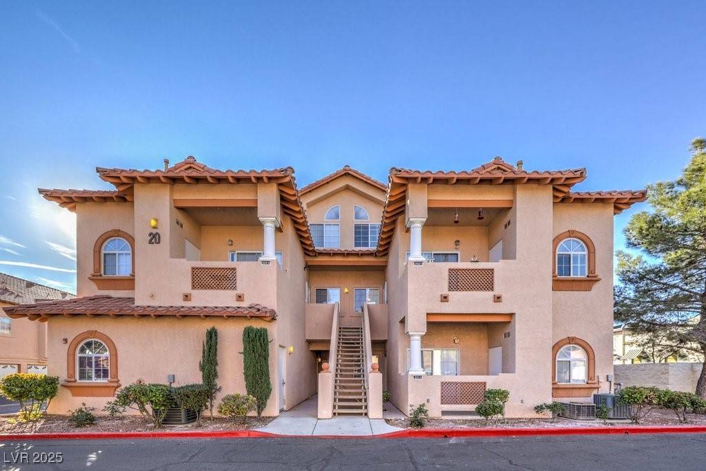 Henderson, NV 89074,2925 Wigwam Pkwy #2021