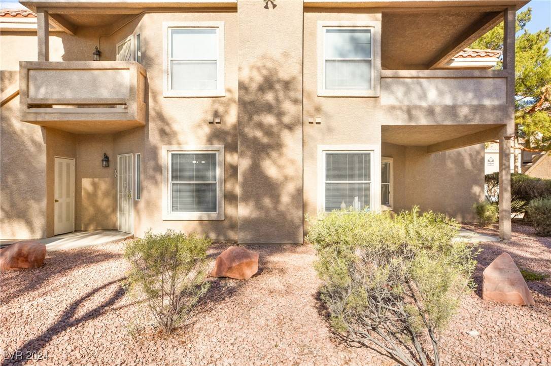 Las Vegas, NV 89118,5125 W Reno AVE #1047