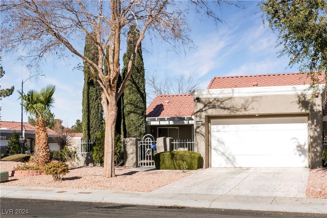 Las Vegas, NV 89134,8560 Desert Holly DR