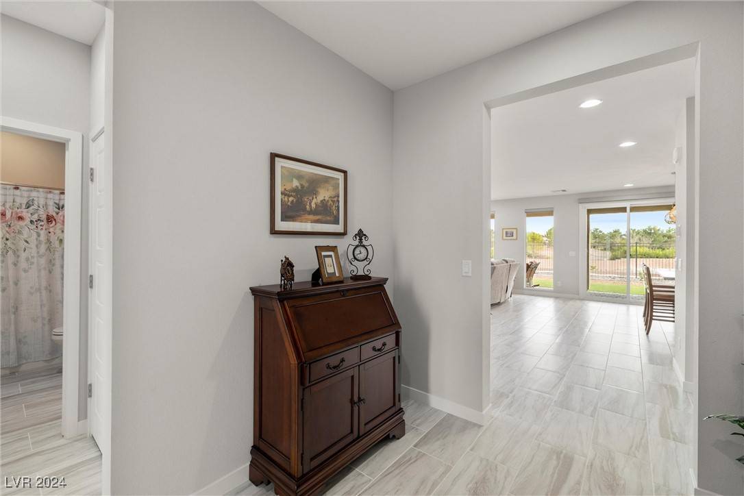 Pahrump, NV 89061,5079 E Long Leaf CT