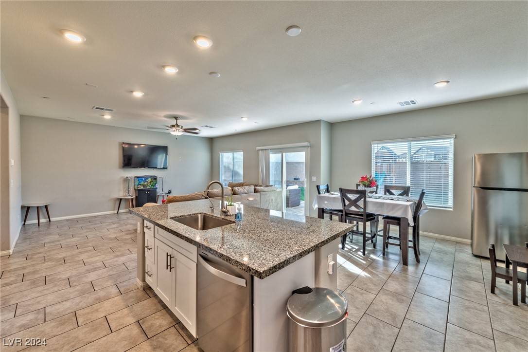 Henderson, NV 89011,341 Night Dove ST