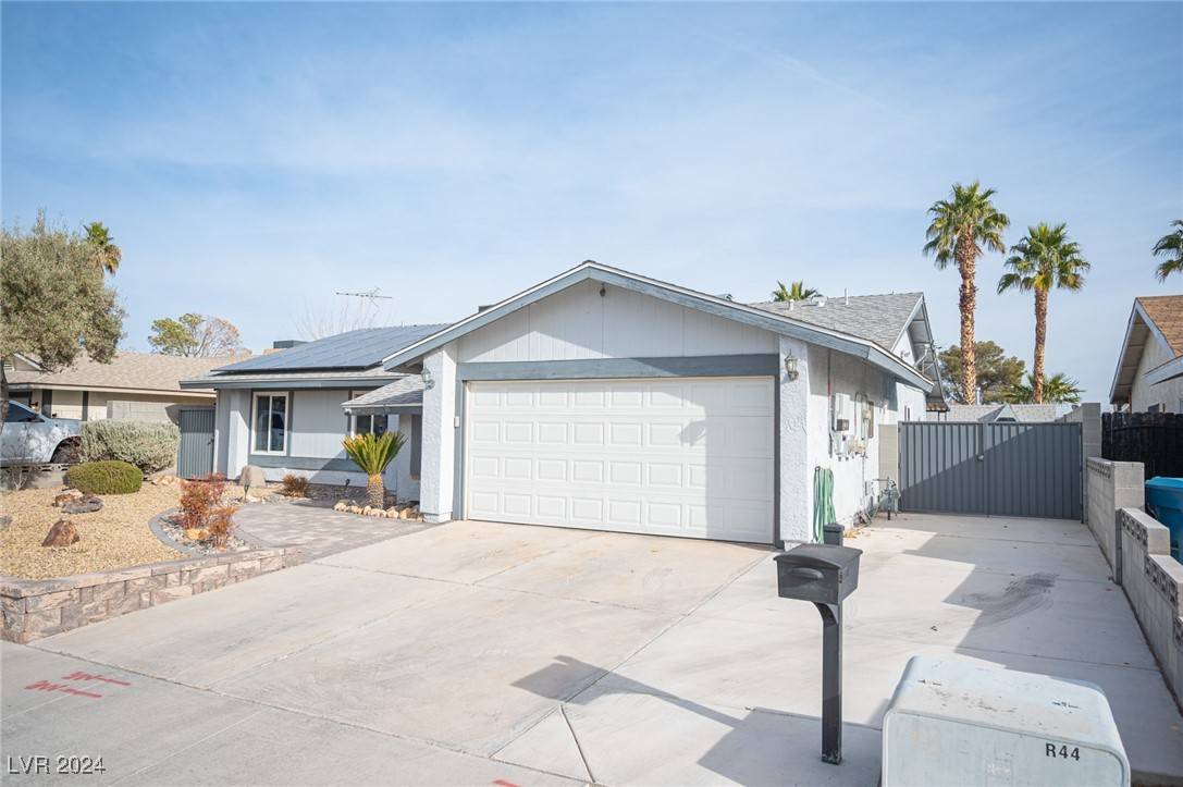 Las Vegas, NV 89103,4250 Carolyn DR