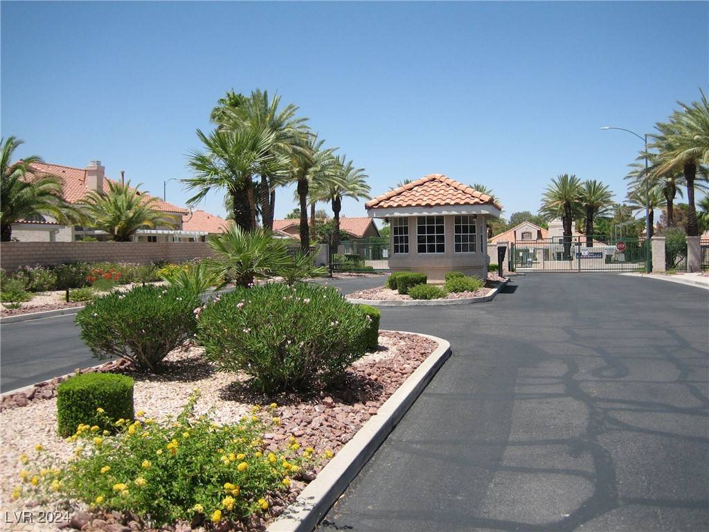 Las Vegas, NV 89147,7955 Canto AVE