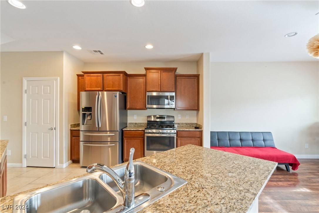 Las Vegas, NV 89117,8479 Blacktip AVE