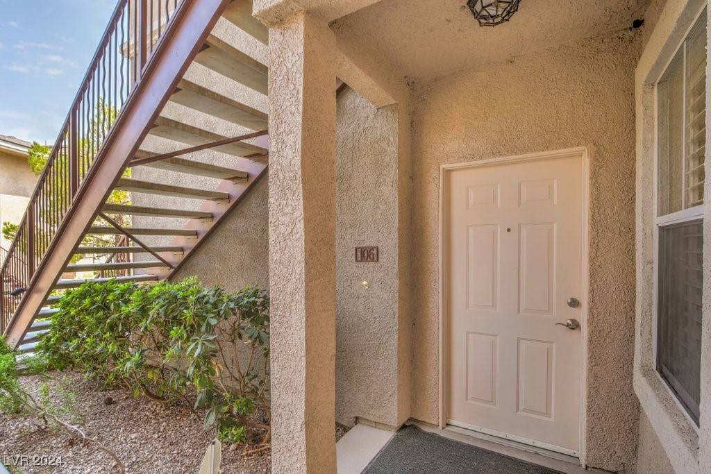 Las Vegas, NV 89144,900 Duckhorn CT #106