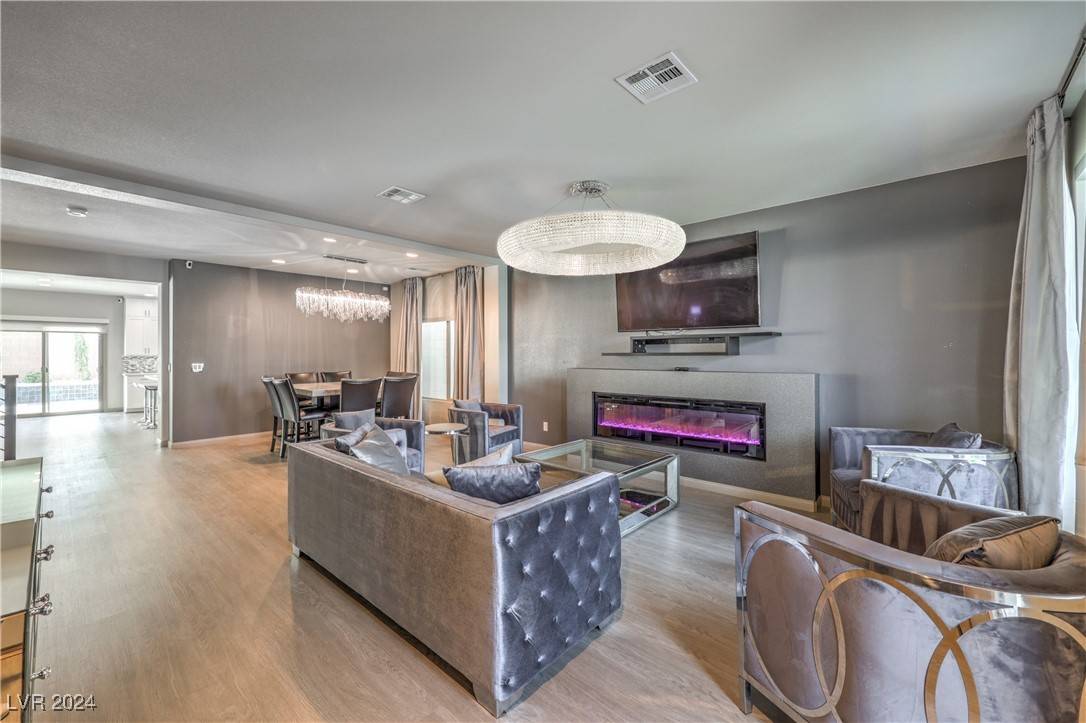 Las Vegas, NV 89141,5989 Rockway Glen AVE
