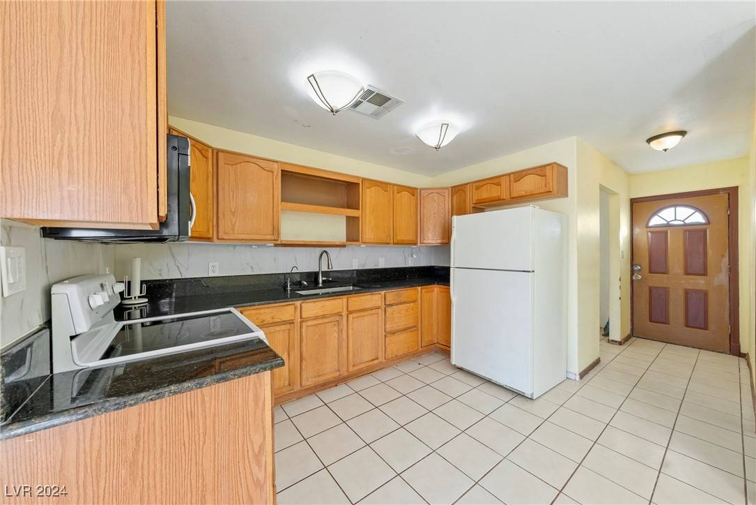 Pahrump, NV 89060,2270 Gally RD