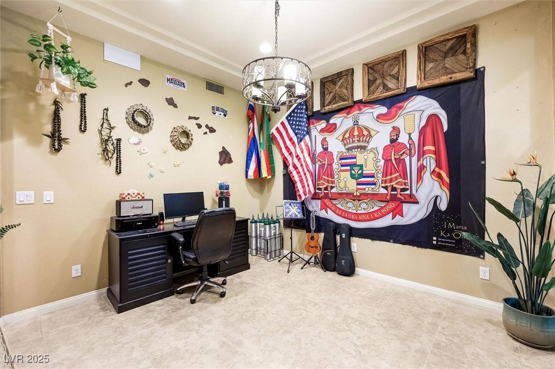 Las Vegas, NV 89141,10042 Pipestone ST