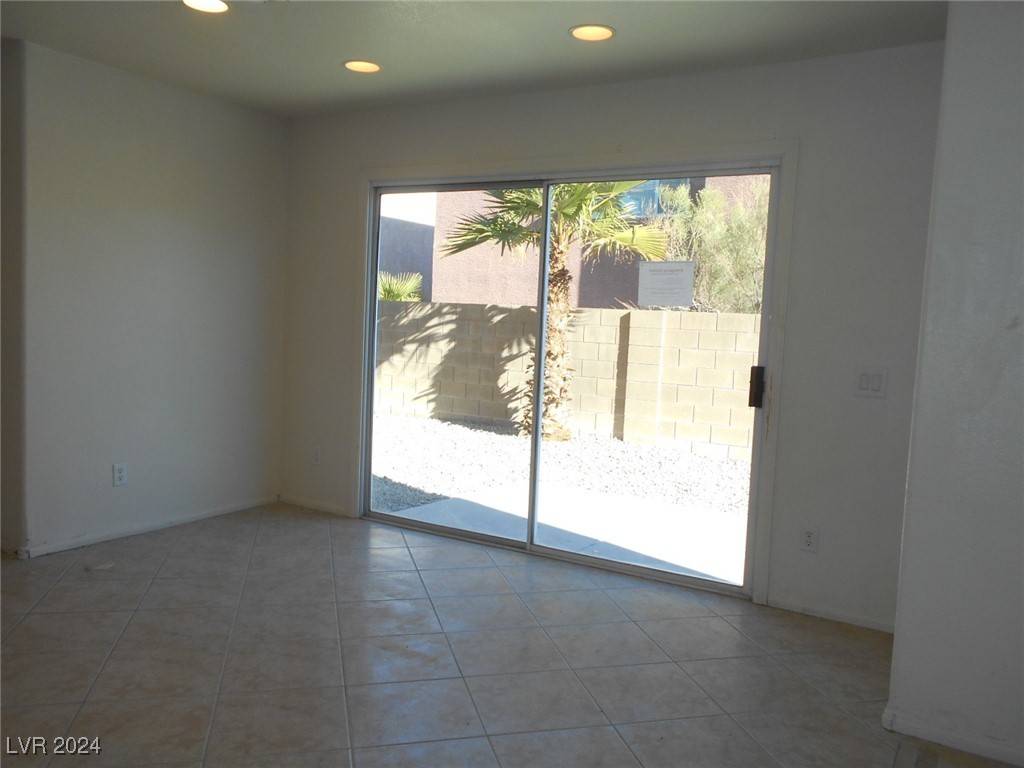 North Las Vegas, NV 89081,5304 Carlsbad Heights ST