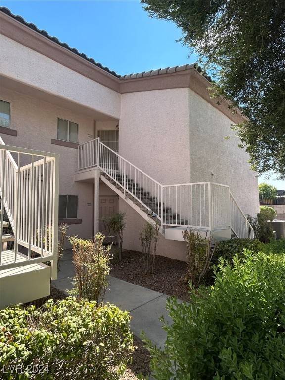 Las Vegas, NV 89104,4555 E Sahara AVE #223